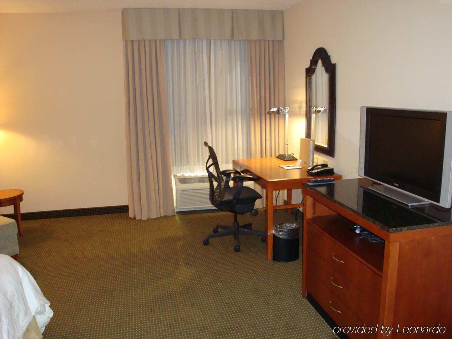 Hilton Garden Inn Тускалуса Номер фото